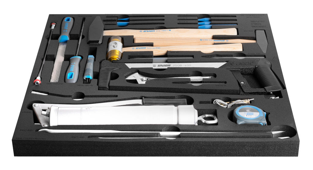 Werkzeugsatz in Fach 5 für 1020A